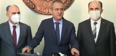 Bakan &Ouml;zer okullardaki vaka sayısını a&ccedil;ıkladı: Sadece 50 sınıf karantinaya alındı