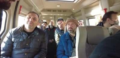 Gazeteciler, iyilik n&ouml;beti i&ccedil;in Suriye&rsquo;ye gittiler