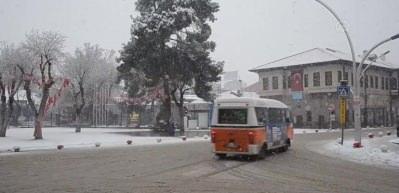 Meteoroloji uyardı! Tedbirli olun, yoğun kar geri geliyor...
