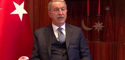 Bakan Akar'dan Rusya-Ukrayna a&ccedil;ıklaması: Askeri hareketlilik s&ouml;z konusu