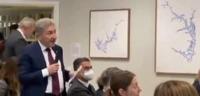 Haddi aşan Yunan bakana T&uuml;rk b&uuml;y&uuml;kel&ccedil;iden tokat gibi cevap!