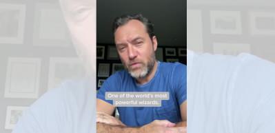 Fantastik Canavarlar serisinin Albus Dumbledor'u Jude Law'dan heyecanlandıran paylaşım!