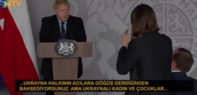 Gazeteciden Boris Johnson'a soğuk duş: &Ccedil;ok sert Ukrayna tepkisi !