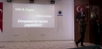 Baykar Teknoloji Lideri Sel&ccedil;uk Bayraktar, Batman'da gen&ccedil;lerle buluştu