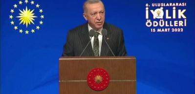 Cumhurbaşkanı Erdoğan "mazlumlara, mağdurlara, gariplere kapımızı a&ccedil;a&ccedil;ağız" dedi