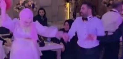 Kadir Ezildi d&uuml;ğ&uuml;n gibi doğum g&uuml;n&uuml; partisi yaptı!