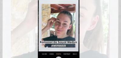 Eser Yenenler'in eşi Berfu Yenenler'den saygısız "Ramazan Ayı" paylaşımı! 