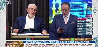 Ağızda su &ccedil;alkalamak orucu bozar mı?