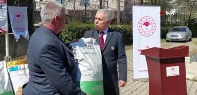 Ay&ccedil;i&ccedil;eği ithalatına karşı bakanlıktan yerli tohum atağı!