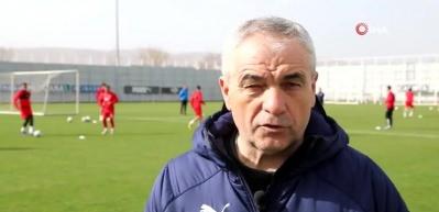 Rıza &Ccedil;alımbay: 4 forvetten 3&rsquo;&uuml; sakat