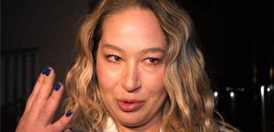 Trafik kazasında erkek arkadaşını kaybeden G&uuml;l&ccedil;in Erg&uuml;l g&ouml;zyaşlarına hakim olamadı