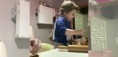 Yaptığı yaramazlığı tatlı dille anlatan bebek rekor kırdı!