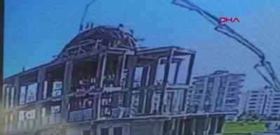 Diyarbakır&rsquo;da cami kubbesinin &ccedil;&ouml;kme anı kameralara yansıdı