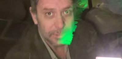 Nejat İşler'den alkol faciası! Yerlere yığıldı