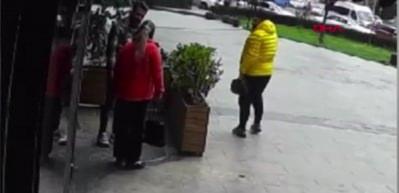 Şarkıcı Kibariye'nin kızı Birg&uuml;l K&uuml;&ccedil;&uuml;kbal&ccedil;ık kuaf&ouml;rden para &ouml;demeden ka&ccedil;tı iddiası