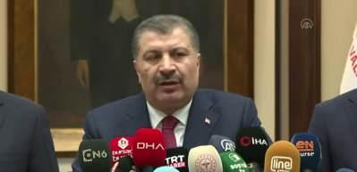 Bakan Koca a&ccedil;ıkladı: Kısıtlamalar kalkıyor! İşte yeni d&ouml;nemin yol haritası