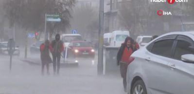 Bayramda hava nasıl olacak? İşte sağanak yağış uyarısı verilen iller