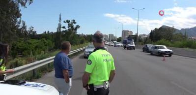  Korsan taksi yakayı fena ele verdi! Aracına aldığı m&uuml;şteri sivil polis &ccedil;ıkınca ne yapacağını şaşırdı!