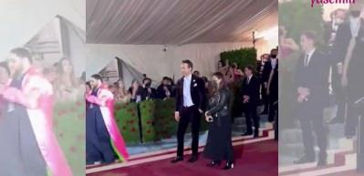 Met Gala'ya Hollywood'un g&ouml;zde &ccedil;ifti Blake Lively ve Ryan Reynolds damga vurdu!