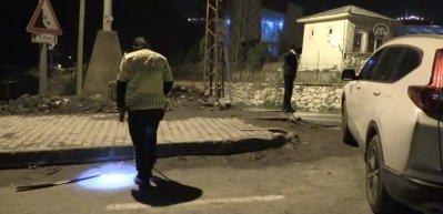 Hakkari'de trafik kazasında biri polis 2 kişi hayatını kaybetti