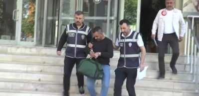 Hakkında yakalama kararı olan su&ccedil; makinesi kıskıvrak yakalandı