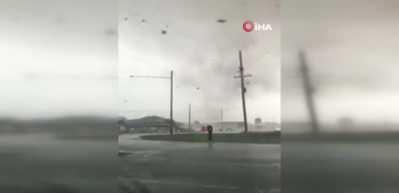 ABD'yi hortum vurdu: 2 &ouml;l&uuml;, 44 yaralı