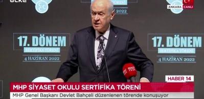Bah&ccedil;eli'den &ouml;nemli a&ccedil;ıklamalar: Bu durum bir tuzaktır!