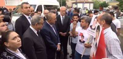 Dışişleri Bakanı &Ccedil;avuşoğlu Diyarbakır annelerini ziyaret etti