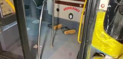 Sancaktepe’de ehliyetsiz görevli yıkamak için aldığı İETT otobüsüyle sokağa daldı