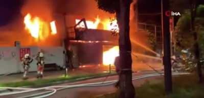 Tayvan&rsquo;da ailesine kızan şahıs evi ateşe verdi: 8 &ouml;l&uuml;