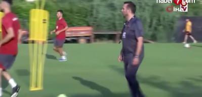 Galatasaray 6 isimle yolları ayırma kararı aldı!