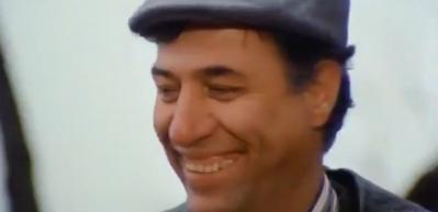 Kemal Sunal 'Kemal Sunal taklidi' yapıyor!