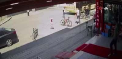 Ters y&ouml;nde ilerleyen İETT otob&uuml;s&uuml; k&uuml;&ccedil;&uuml;k kıza &ccedil;arptı. O anlar g&uuml;venlik kamerasına yansıdı