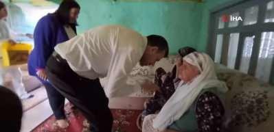 105 yaşındaki Fikriye ve 97 yaşındaki Fatma Nine'nin Erdoğan sevgisi!