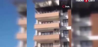 6. katta alevlerin arasında kaldılar! itfaiye ekipleri aileyi kurtardı