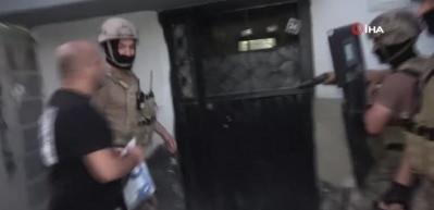 Adana&rsquo;da DEAŞ operasyonu: 5 g&ouml;zaltı
