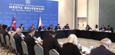 Ulaştırma Bakanı Karaismailoğlu 'Yap-İşlet-Devret projeleri'nin tamamı a&ccedil;ık ihale şeklinde yapılıyor dedi