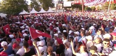 Başkan Erdoğan: "Artık bu &uuml;lkeyi de bu milleti de 20 yıl &ouml;ncesine geri g&ouml;t&uuml;rmeye kimsenin g&uuml;c&uuml; yetmez"