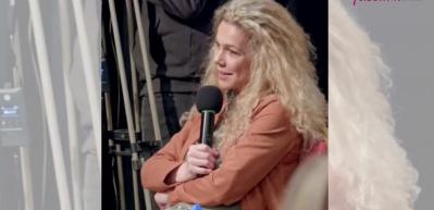 Halil Sezai'nin kardeşi Duygu Paracıklıoğlu kahkaha tufanı yaşattı! 'Abim bir hap i&ccedil;iyordu...'