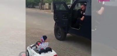 Sakarya'da polisin dur ihtarına uymayan k&uuml;&ccedil;&uuml;k şof&ouml;r kayıplara karıştı!