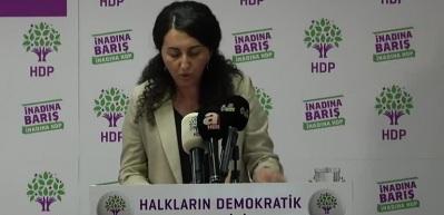 HDP&rsquo;li Ebru G&uuml;nay, Meral Akşener&rsquo;i yerden yere vurdu: Bu &uuml;lkeye vaat ettiğin tek şey...