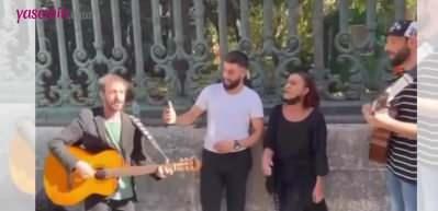 Yıldız Tilbe'den sokak müzisyenleriyle muhteşem performans
