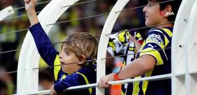 Fenerbahçe'den gövde gösterisi! Kadıköy'de şov yaptı