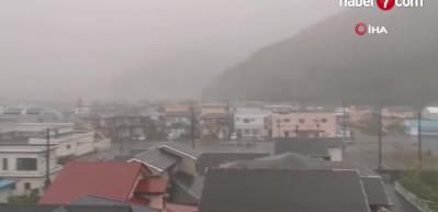 Japonya'da büyük panik: Nanmadol tayfunu geliyor!