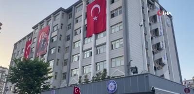 Mersin'de ter&ouml;r operasyonu! 22 ş&uuml;pheli g&ouml;zaltında...