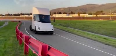 Yeni dönem! Tesla Semi'nin teslimatları başlıyor