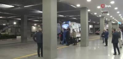 6 iş&ccedil;i 2 ambulans u&ccedil;akla Başakşehir &Ccedil;am ve Sakura Şehir Hastanesi&rsquo;ne getirildi
