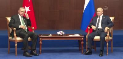 Cumhurbaşkanı Erdoğan, Rusya Devlet Başkanı Putin ile Astana'da bir araya geldi