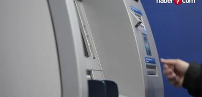 Dev bankadan ka&ccedil;ış başladı! Herkes parasını &ccedil;ekiyor