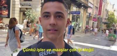 Yunan gen&ccedil; adeta şaşkına d&ouml;nd&uuml;! T&uuml;rkiye'yi k&ouml;t&uuml;lediği kişi T&uuml;rk &ccedil;ıkınca bakın ne oldu